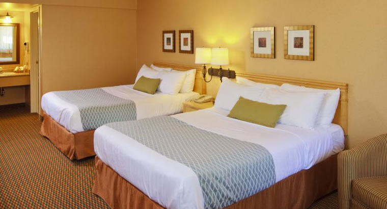 A comfortable stay awaits at Accent Inn Kamloops, BC