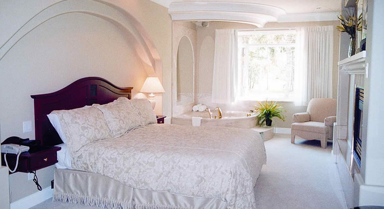 Crown Isle Resort - Bedroom. Courtenay, BC